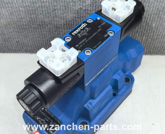 Rexroth R901531080 Proportional Directional Valve 4WEH16E10/6HG24N9ETK4/B10